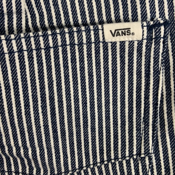 🌷VANS High Rise Navy Blue And White Striped Shorts Size 26 - Picture 7 of 10